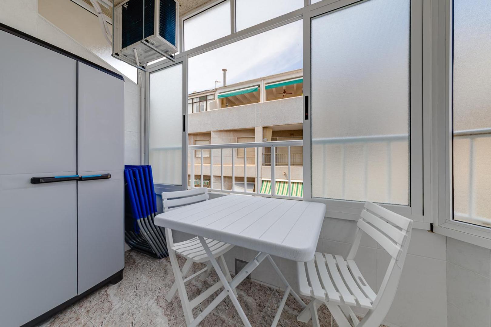 Calle Concordia 86, Two Bedroom Apartment, Up To 6 Guests, Near Del Cura Beach,Supermarket Mercadona And Central Bus Station Torrevieja Extérieur photo