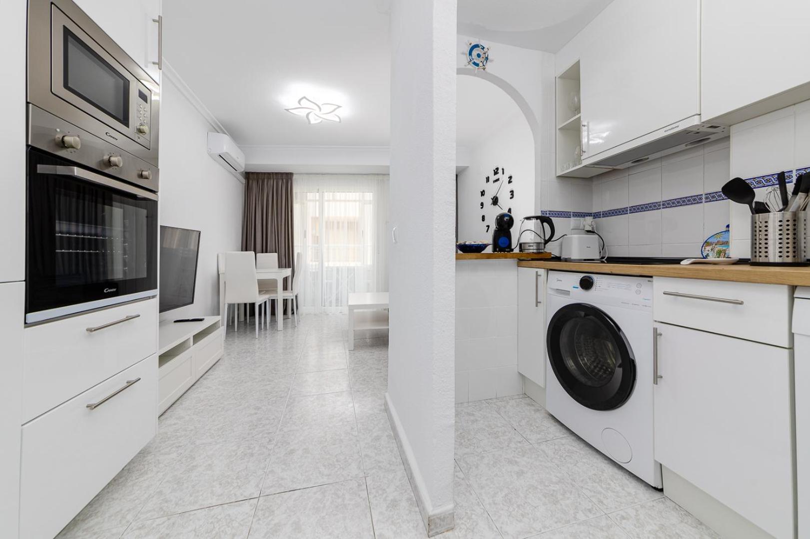 Calle Concordia 86, Two Bedroom Apartment, Up To 6 Guests, Near Del Cura Beach,Supermarket Mercadona And Central Bus Station Torrevieja Extérieur photo