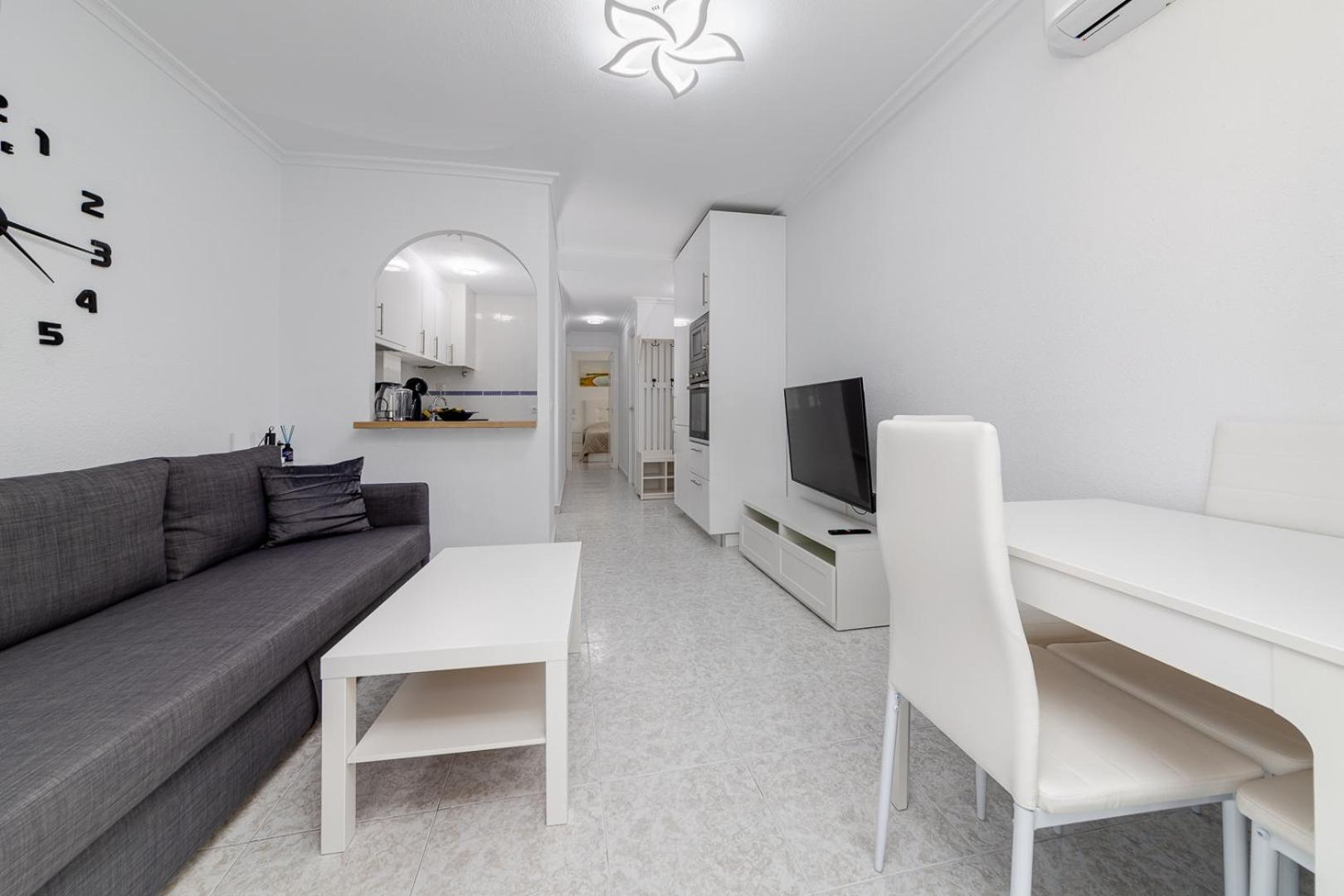 Calle Concordia 86, Two Bedroom Apartment, Up To 6 Guests, Near Del Cura Beach,Supermarket Mercadona And Central Bus Station Torrevieja Extérieur photo